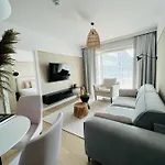 아파트 Sunny Polankiaqua *