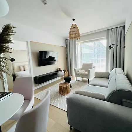 Lägenhet Sunny Polankiaqua *